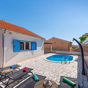 Nika Villa Jasenice (Zadar)
